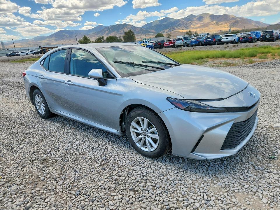 Photo 4 from auction – 2025 TOYOTA CAMRY with VIN 4T1DAACK4SU008367