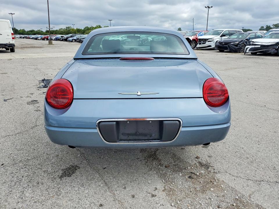 صورة رقم 6 من المزاد - 2005 FORD THUNDERBIRD مع VIN 1FAHP60A25Y100769
