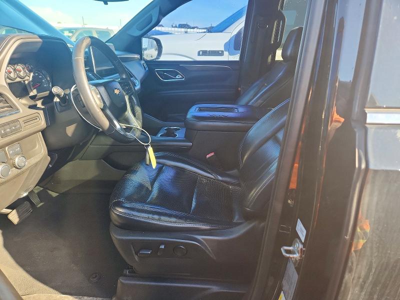 Photo 7 from auction – 2021 CHEVROLET SUBURBAN with VIN 1GNSCBKD2MR217179