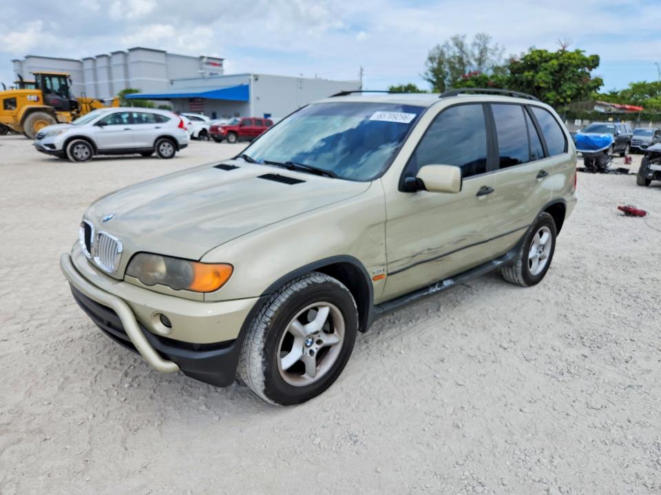 BMW X5 2001 with VIN WBAFA53501LM83532 - Photo from auction