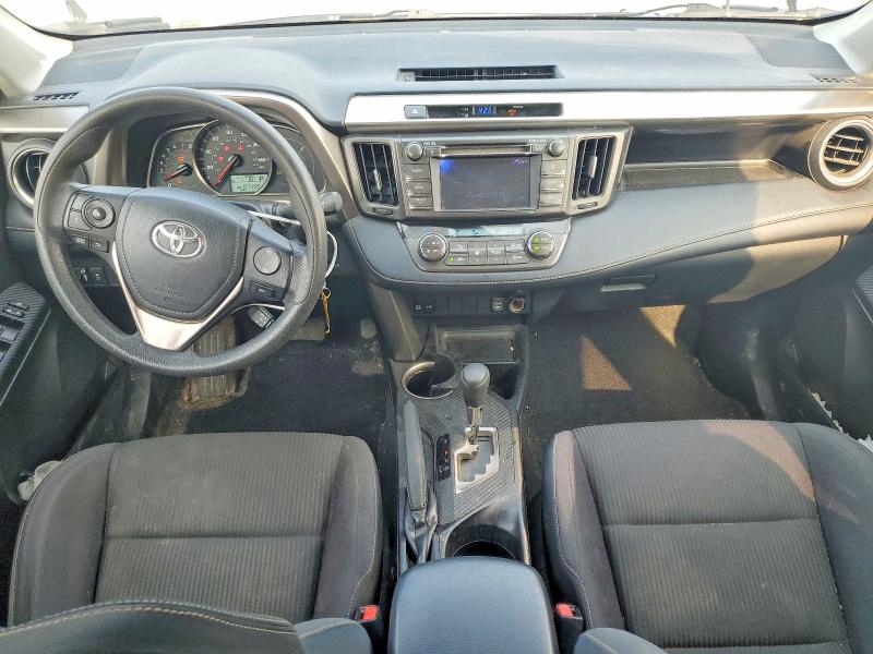 Photo 8 from auction – 2013 TOYOTA RAV4 with VIN JTMRFREV4DD045181