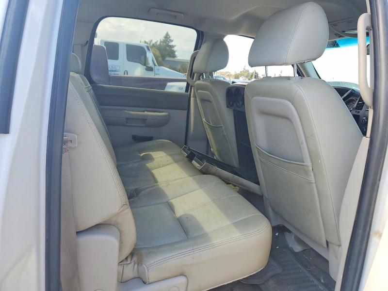 Photo 10 from auction – 2007 GMC NEW SIERRA with VIN 2GTEC13C871516419