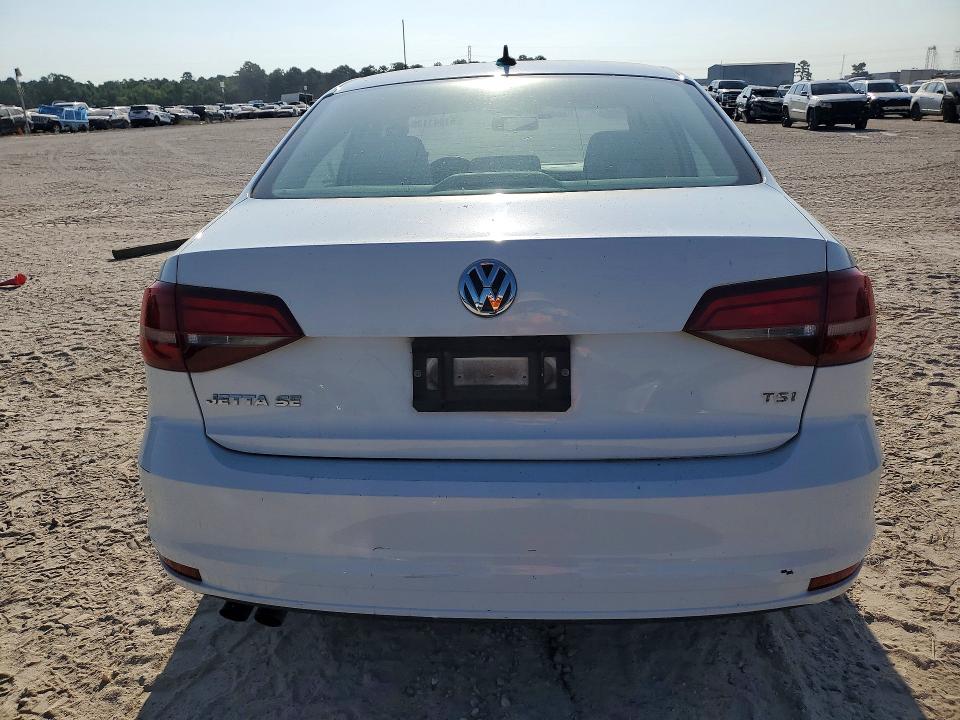 Photo 6 from auction – 2017 VOLKSWAGEN JETTA with VIN 3VWDB7AJXHM390770