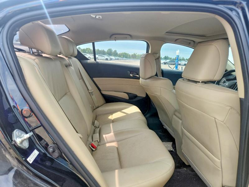 Photo 10 from auction – 2013 ACURA ILX with VIN 19VDE1F78DE005952