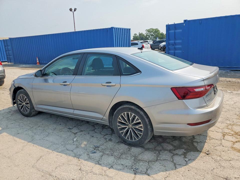 Photo 2 from auction – 2021 VOLKSWAGEN JETTA with VIN 3VWC57BU2MM058411