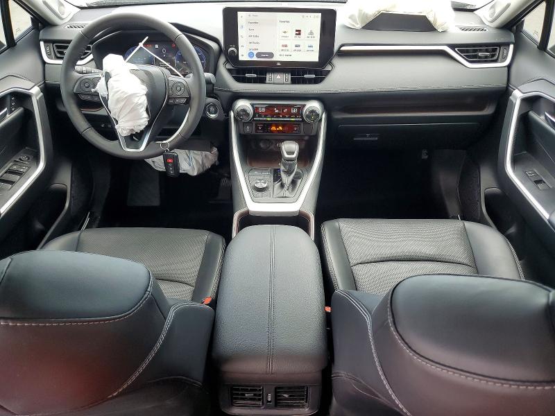 Photo 8 from auction – 2024 TOYOTA RAV4 with VIN 2T3N1RFV9RC450380