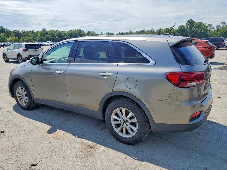 Photo 2 from auction – 2019 KIA SORENTO with VIN 5XYPGDA50KG444035