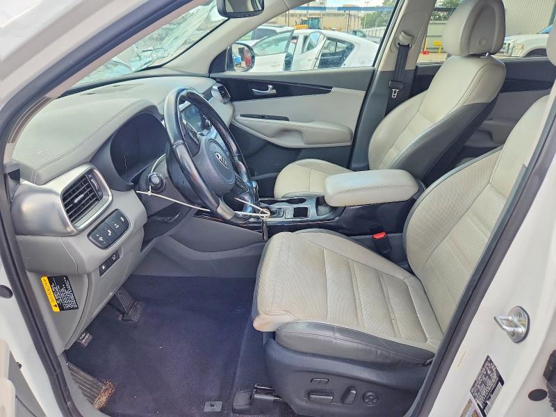 Photo 7 from auction – 2016 KIA SORENTO with VIN 5XYPK4A52GG091996