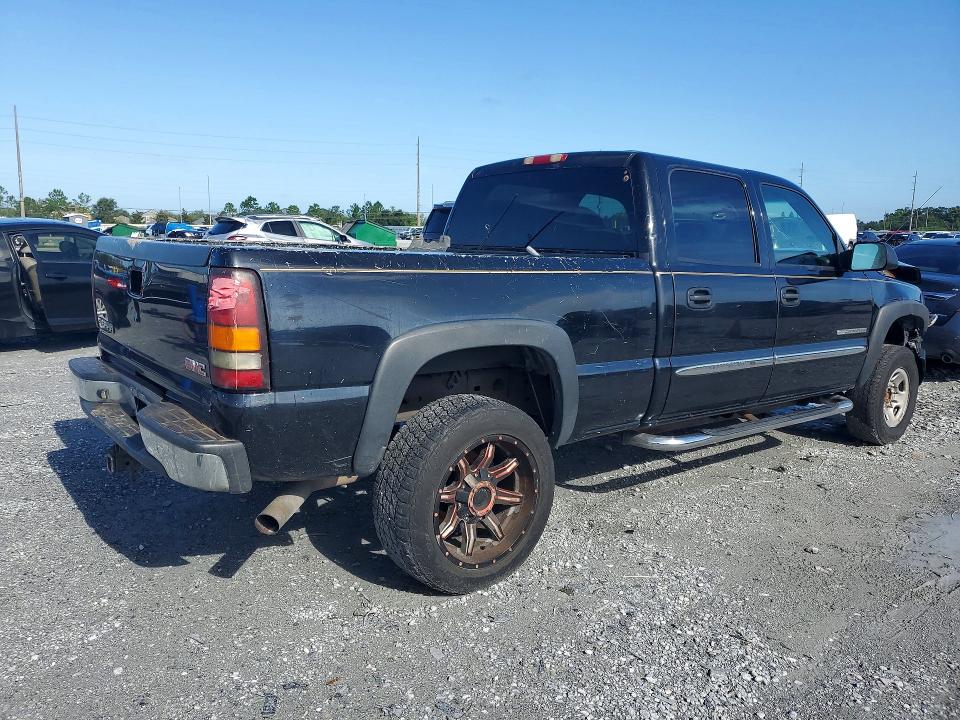 Снимка 3 от търг – 2004 GMC SIERRA с VIN 1GTHC23U94F216274