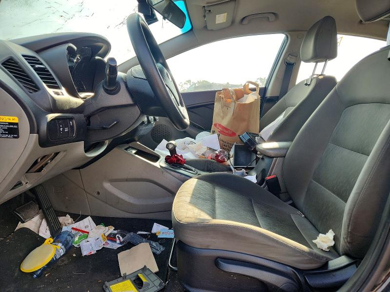 Фото 7 с аукциона – 2015 KIA FORTE с VIN KNAFK4A66F5285665