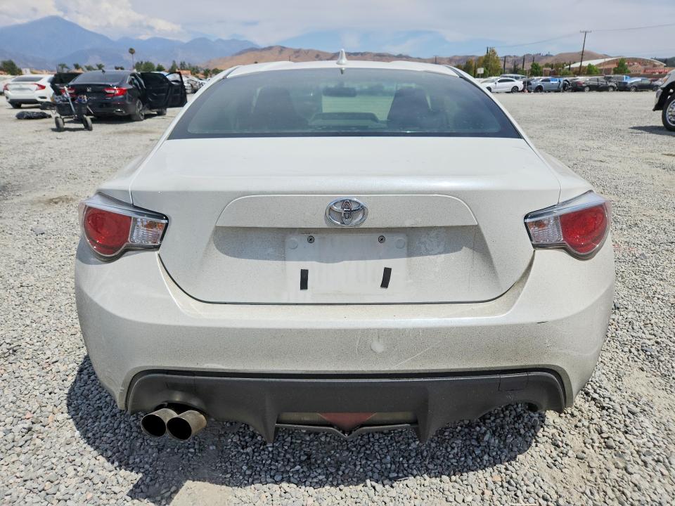 Фото 6 с аукциона – 2015 SCION FR-S с VIN JF1ZNAA11F9703753