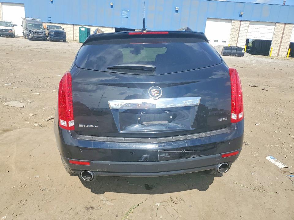 Photo 6 from auction – 2014 CADILLAC SRX with VIN 3GYFNGE32ES658193