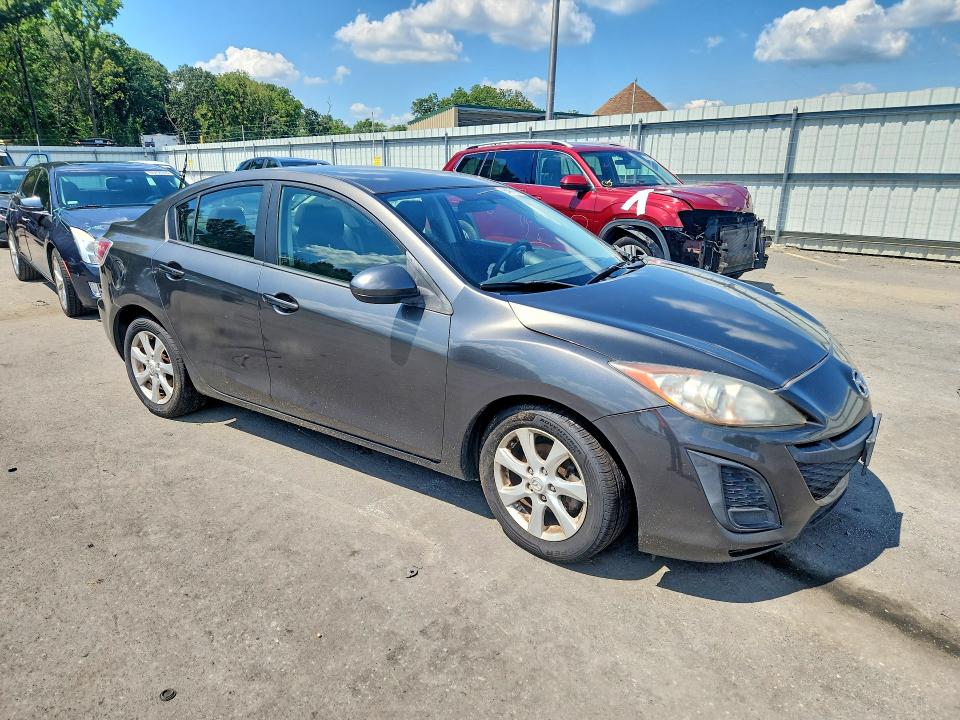 Photo 4 from auction – 2010 MAZDA 3 with VIN JM1BL1SG9A1253989