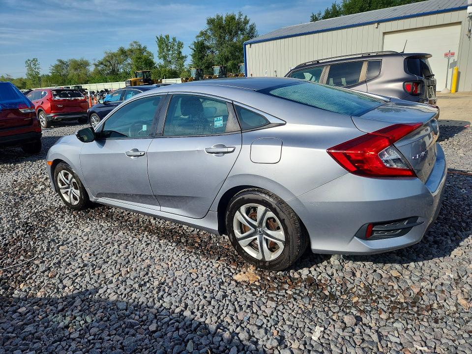 Photo 2 from auction – 2017 HONDA CIVIC with VIN 19XFC2F57HE213854