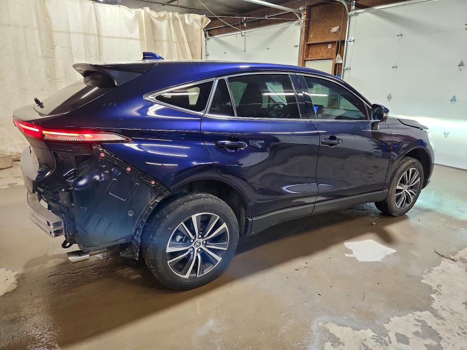 Photo 3 from auction – 2023 TOYOTA VENZA with VIN JTEAAAAH6PJ146401