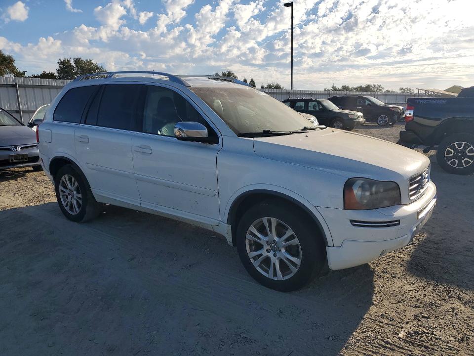 Photo 4 from auction – 2013 VOLVO XC90 with VIN YV4952CZ4D1661591