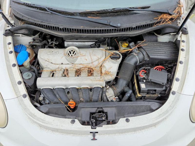 Photo 11 from auction – 2009 VOLKSWAGEN NEW BEETLE with VIN 3VWPW31C69M511582