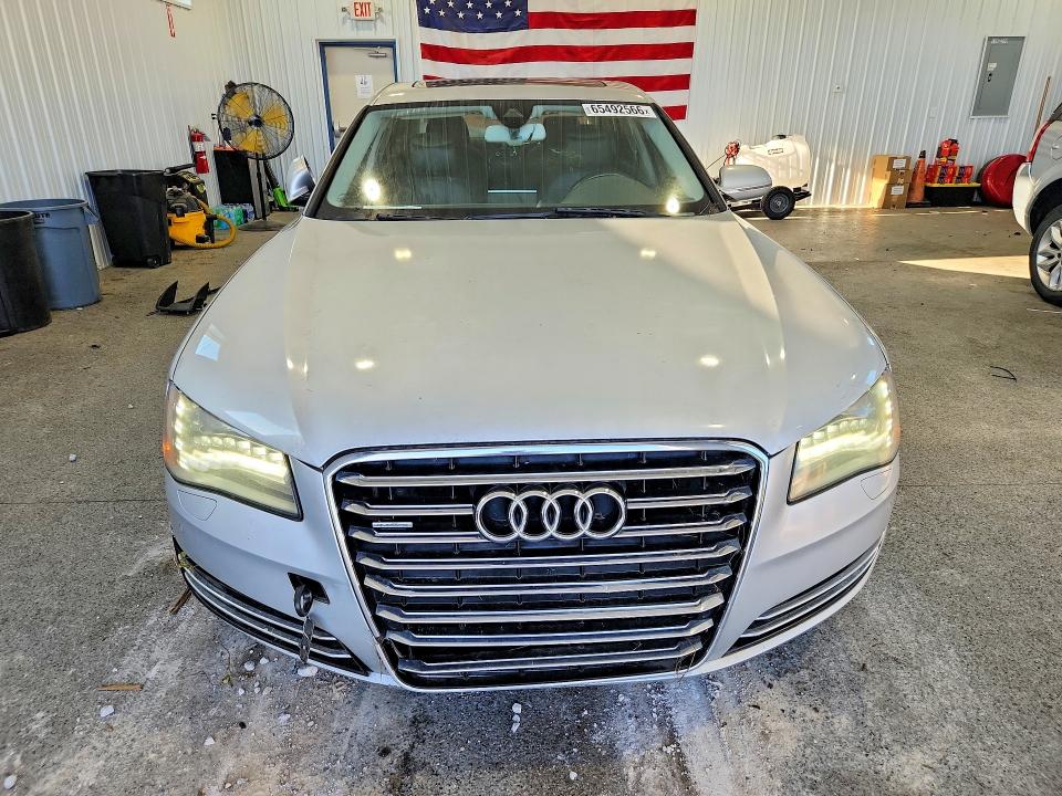 Photo 5 from auction – 2011 AUDI A8 with VIN WAURVAFD9BN027368