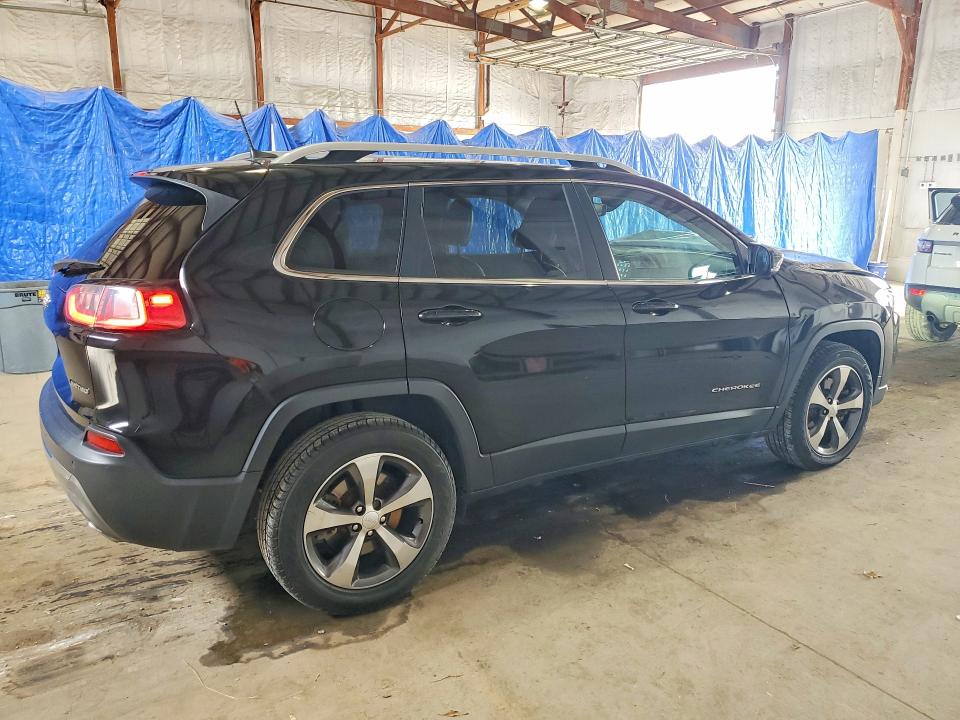 Photo 3 from auction – 2019 JEEP CHEROKEE with VIN 1C4PJMDX5KD413229