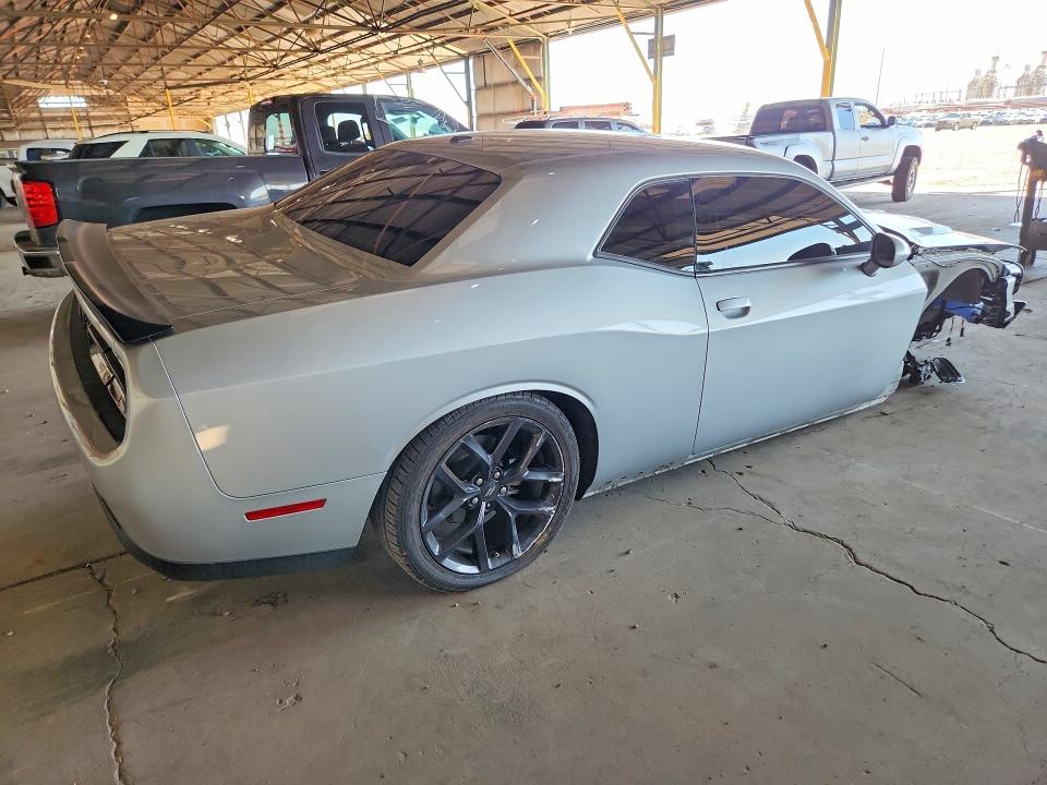 صورة رقم 3 من المزاد - 2022 DODGE CHALLENGER مع VIN 2C3CDZAGXNH160671