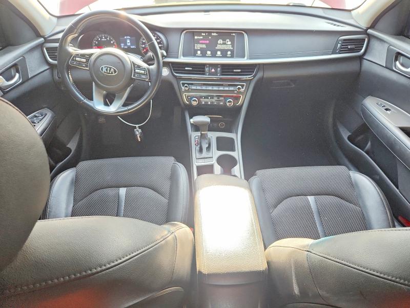 Photo 8 from auction – 2019 KIA OPTIMA with VIN 5XXGT4L36KG290202