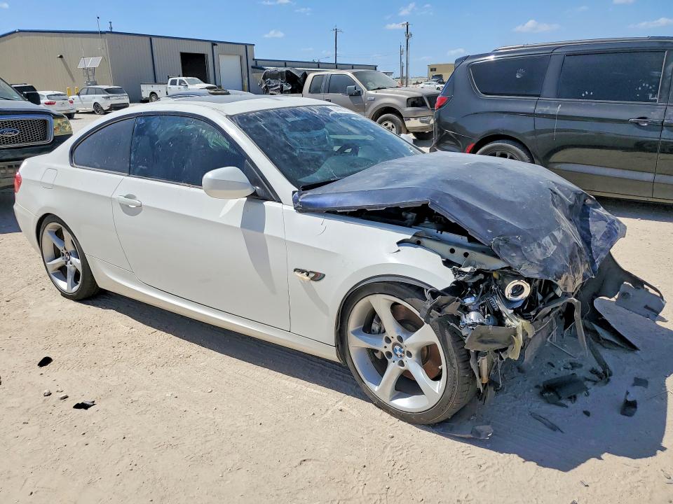 Photo 4 from auction – 2012 BMW 335 with VIN WBAKG7C55CE802696