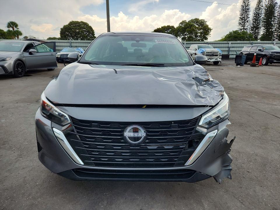 Photo 5 from auction – 2024 NISSAN SENTRA with VIN 3N1AB8CV0RY208633