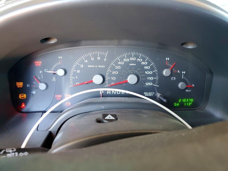 Photo 9 from auction – 2004 FORD EXPEDITION with VIN 1FMPU14W84LA37255