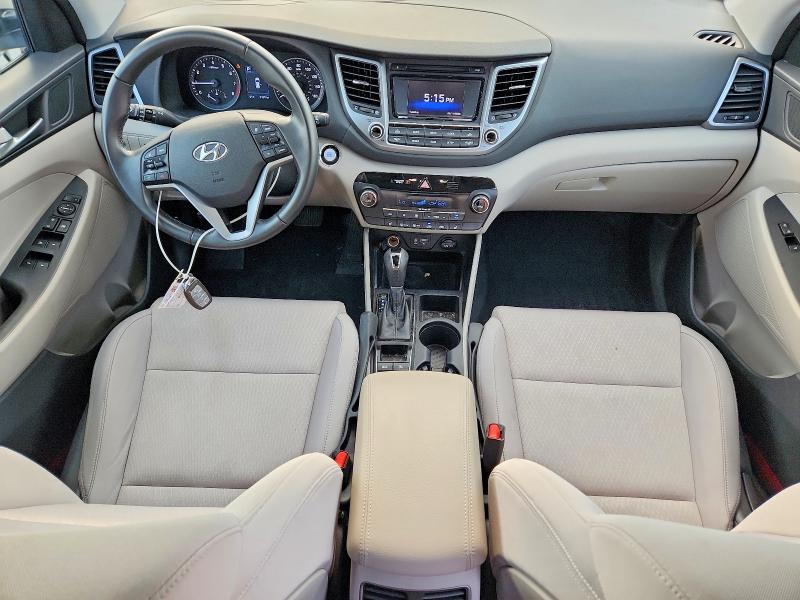 Photo 8 from auction – 2017 HYUNDAI TUCSON with VIN KM8J3CA21HU572000