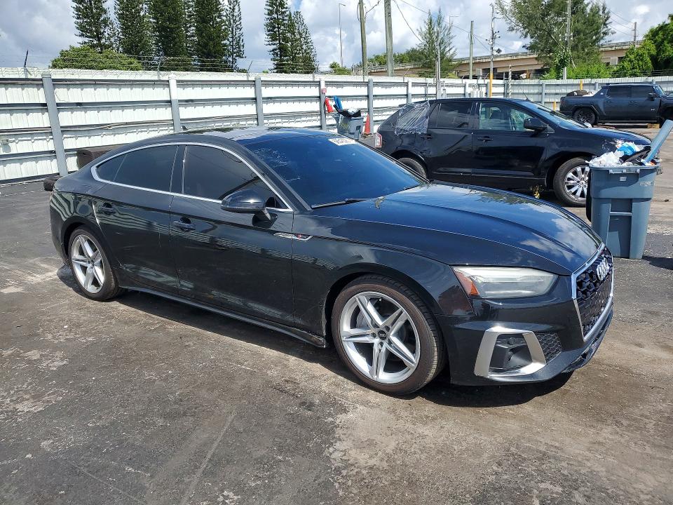 صورة رقم 4 من المزاد - 2021 AUDI A5 مع VIN WAUDACF59MA056857