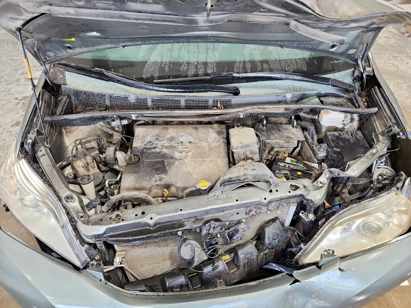 Photo 12 from auction – 2014 TOYOTA SIENNA with VIN 5TDYK3DCXES486307