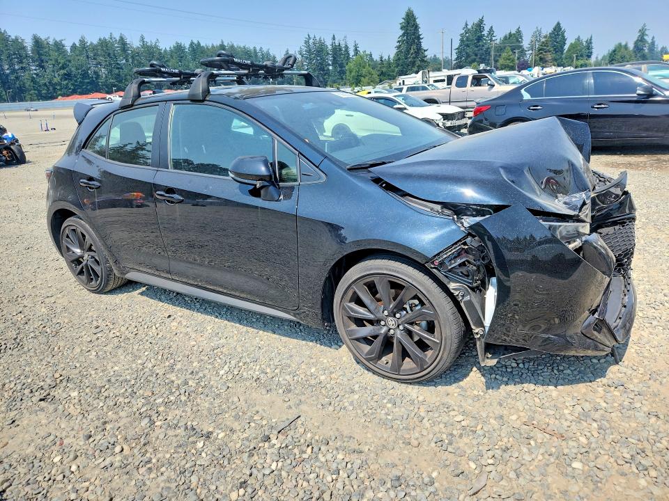 Photo 4 from auction – 2021 TOYOTA COROLLA HATCHBACK with VIN JTND4MBE1M3124476