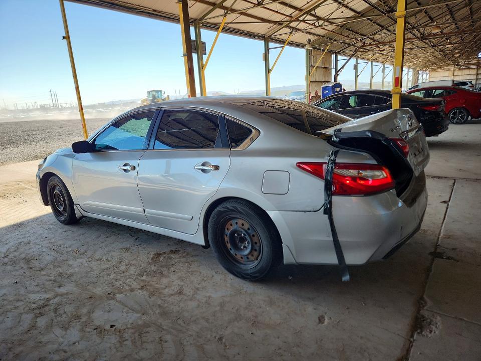 Фото 2 с аукциона – 2016 NISSAN ALTIMA с VIN 1N4AL3AP2GN389901