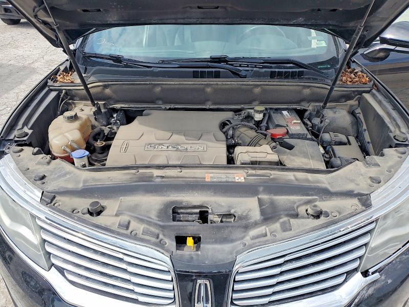 Photo 12 from auction – 2017 LINCOLN MKX with VIN 2LMPJ8KR2HBL31078
