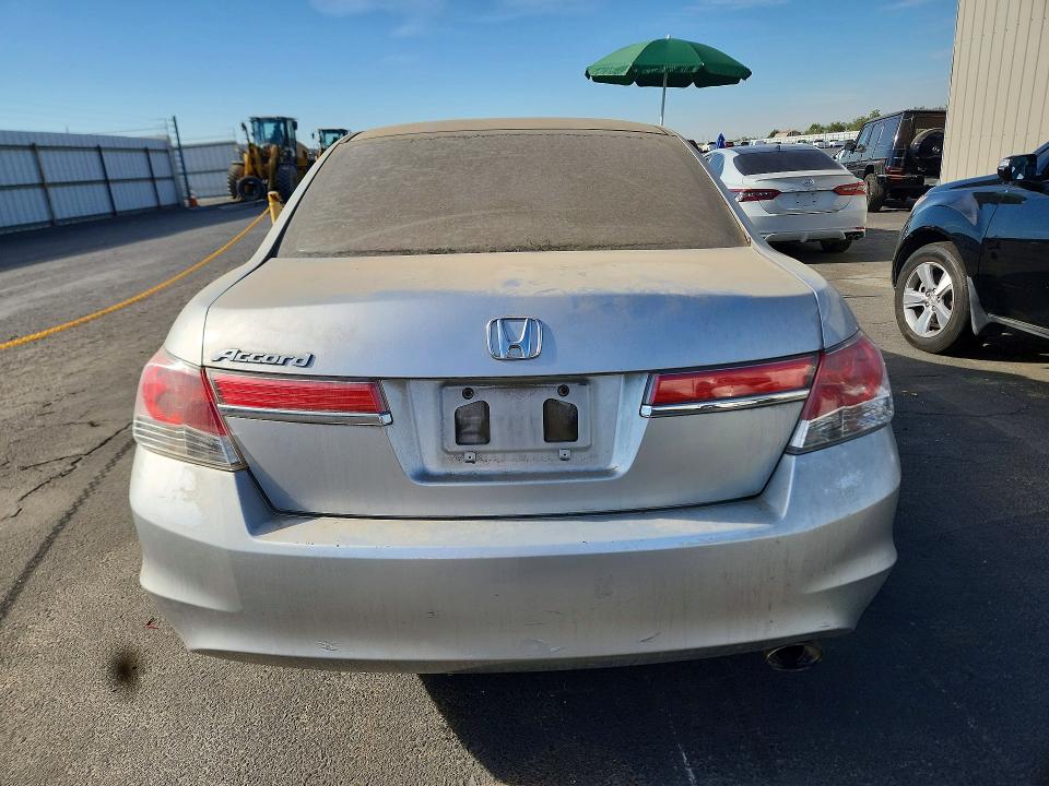 Photo 6 from auction – 2011 HONDA ACCORD with VIN 1HGCP2F3XBA084428
