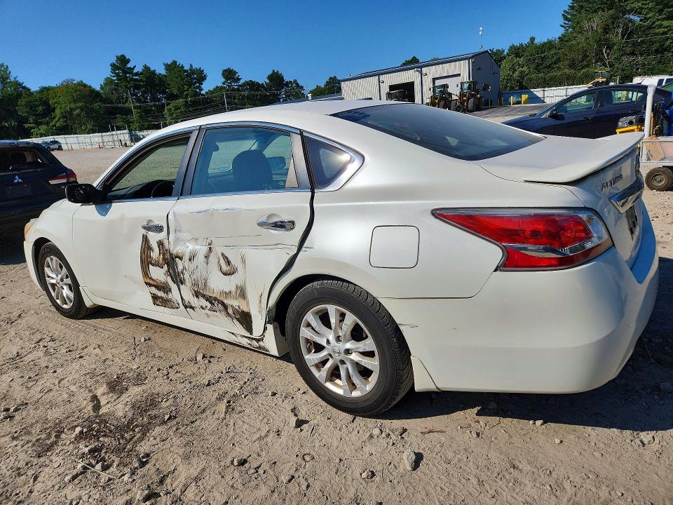 Photo 2 from auction – 2014 NISSAN ALTIMA with VIN 1N4AL3AP9EC202128