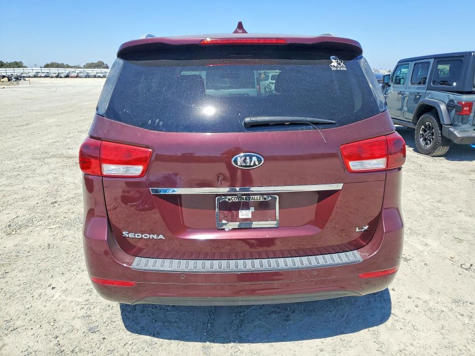 Photo 6 from auction – 2016 KIA SEDONA with VIN KNDMB5C16G6089688