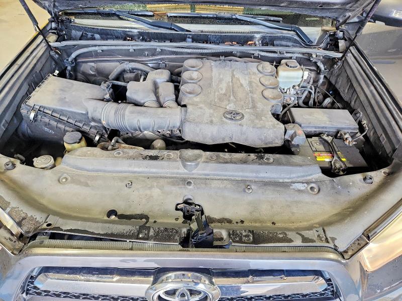 Photo 11 from auction – 2011 TOYOTA 4RUNNER with VIN JTEZU5JR3B5015194