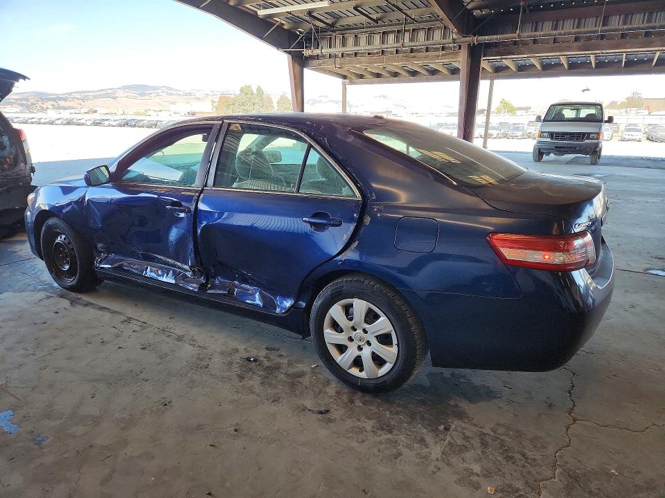 Photo 2 from auction – 2011 TOYOTA CAMRY with VIN 4T1BF3EK7BU691361