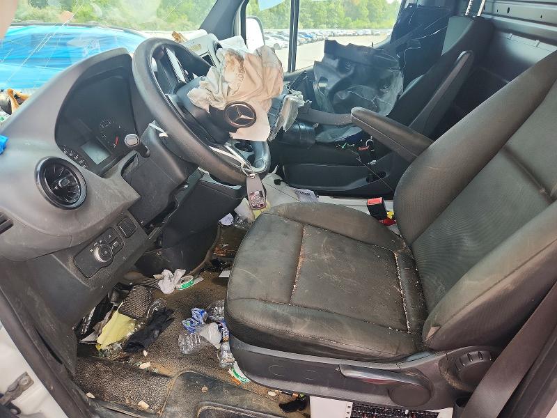 Photo 7 from auction – 2019 MERCEDES-BENZ SPRINTER with VIN WD3PF0CD1KP036683