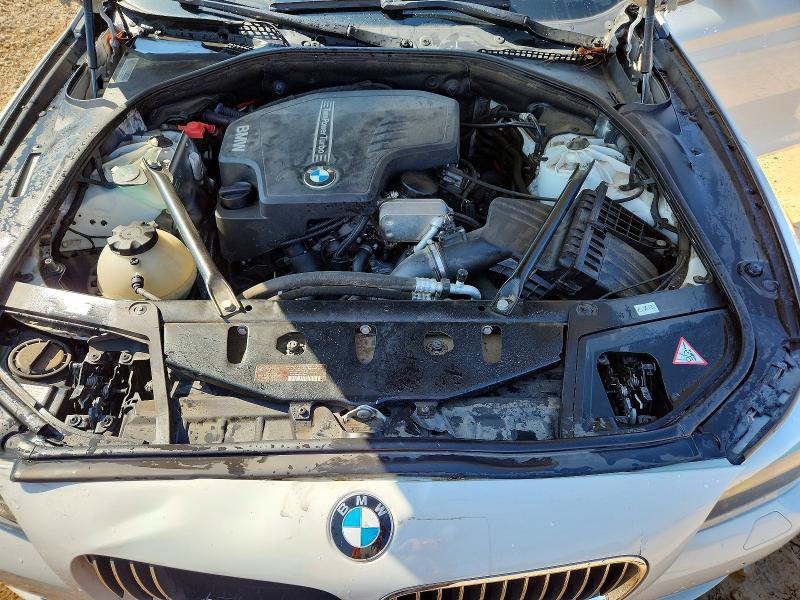 Photo 11 from auction – 2013 BMW 528 with VIN WBAXG5C51DD229300
