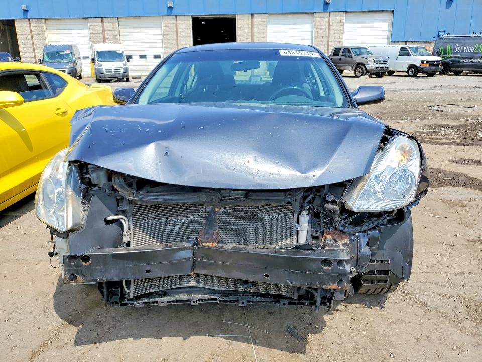 Photo 5 from auction – 2011 NISSAN ALTIMA with VIN 1N4AL2AP5BN421551