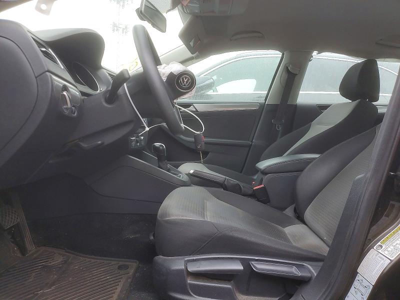 Photo 7 from auction – 2017 VOLKSWAGEN JETTA with VIN 3VW2B7AJ5HM355769