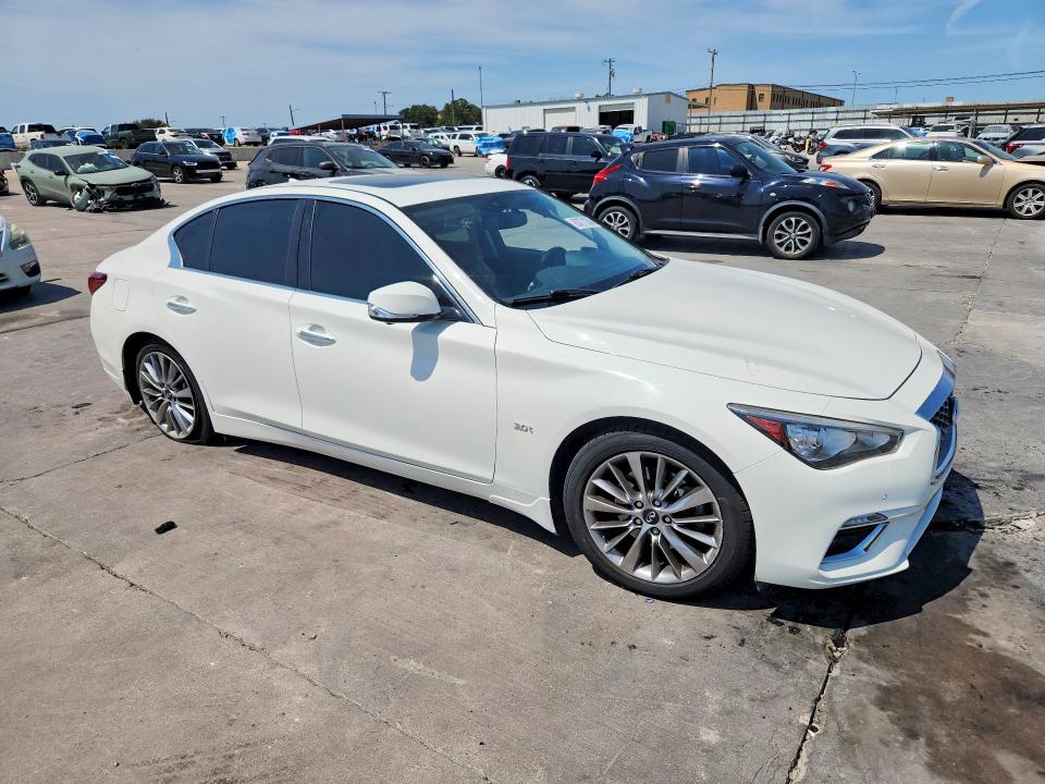 Снимка 4 от търг – 2018 INFINITI Q50 с VIN JN1EV7AR9JM434329