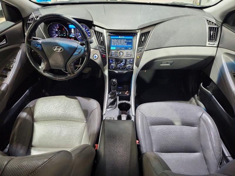 Photo 8 from auction – 2014 HYUNDAI SONATA with VIN KMHEC4A41EA110381