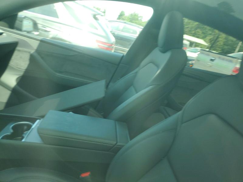 Foto 9 de la subasta – 2026 TESLA MODEL Y con VIN 7SAYGDEE4TA691419