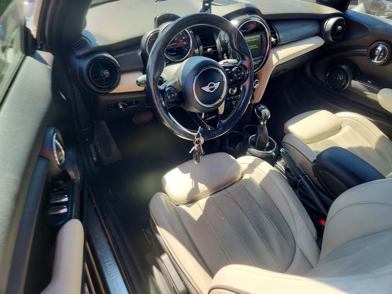 Photo 8 from auction – 2017 MINI COOPER with VIN WMWWG5C33H3C99017
