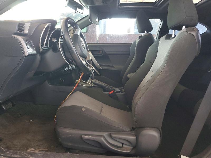 Photo 7 from auction – 2015 SCION TC with VIN JTKJF5C77F3092071