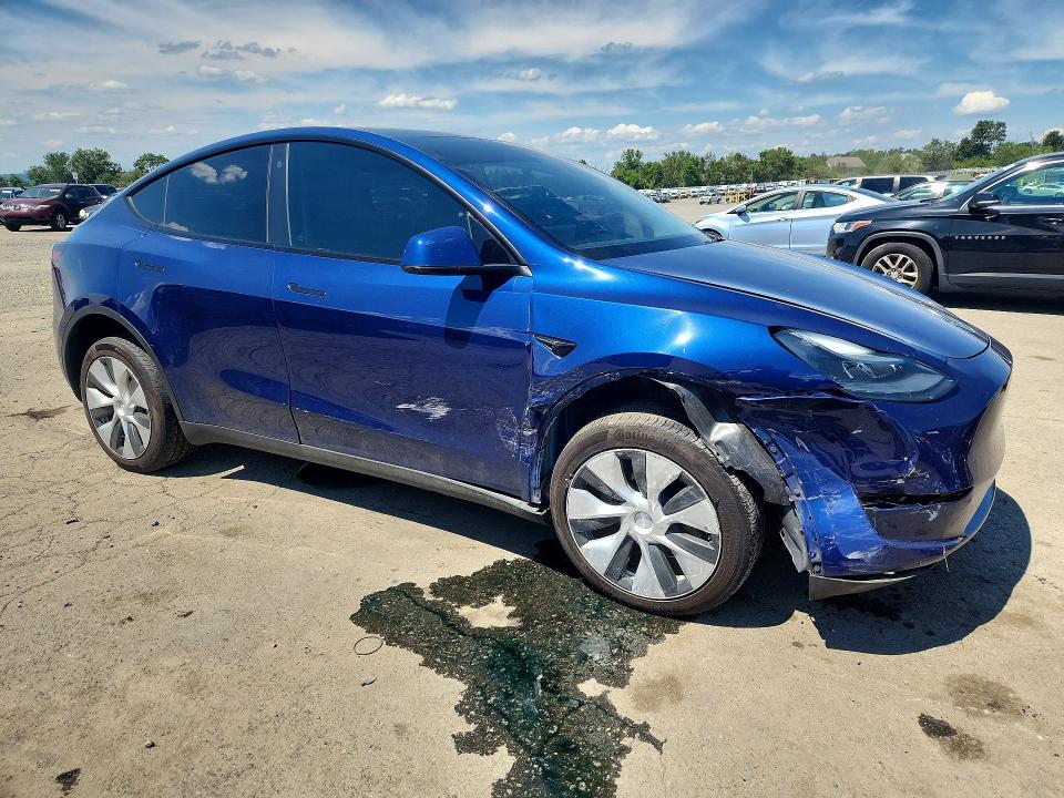 Photo 4 from auction – 2023 TESLA MODEL Y with VIN 7SAYGDEE2PF663031