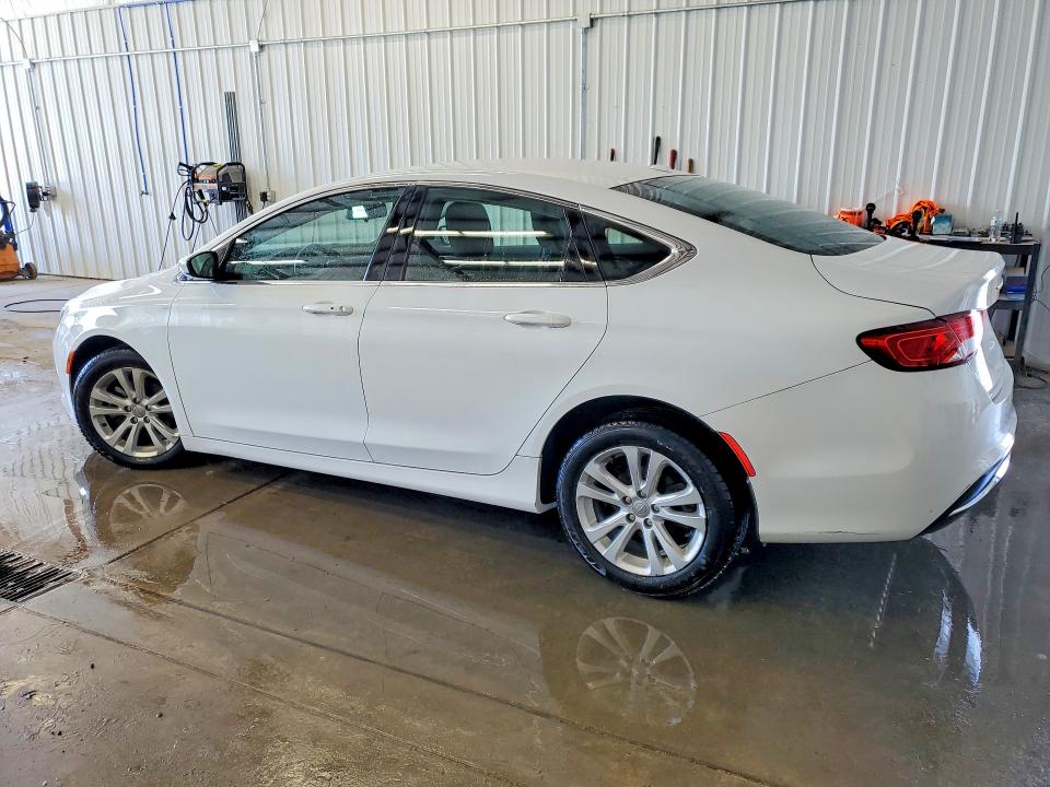 Photo 2 from auction – 2016 CHRYSLER 200 with VIN 1C3CCCAB7GN125875